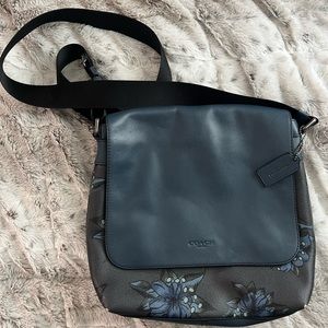 Coach Charles Messenger Bag: Blue Hawaiian Print